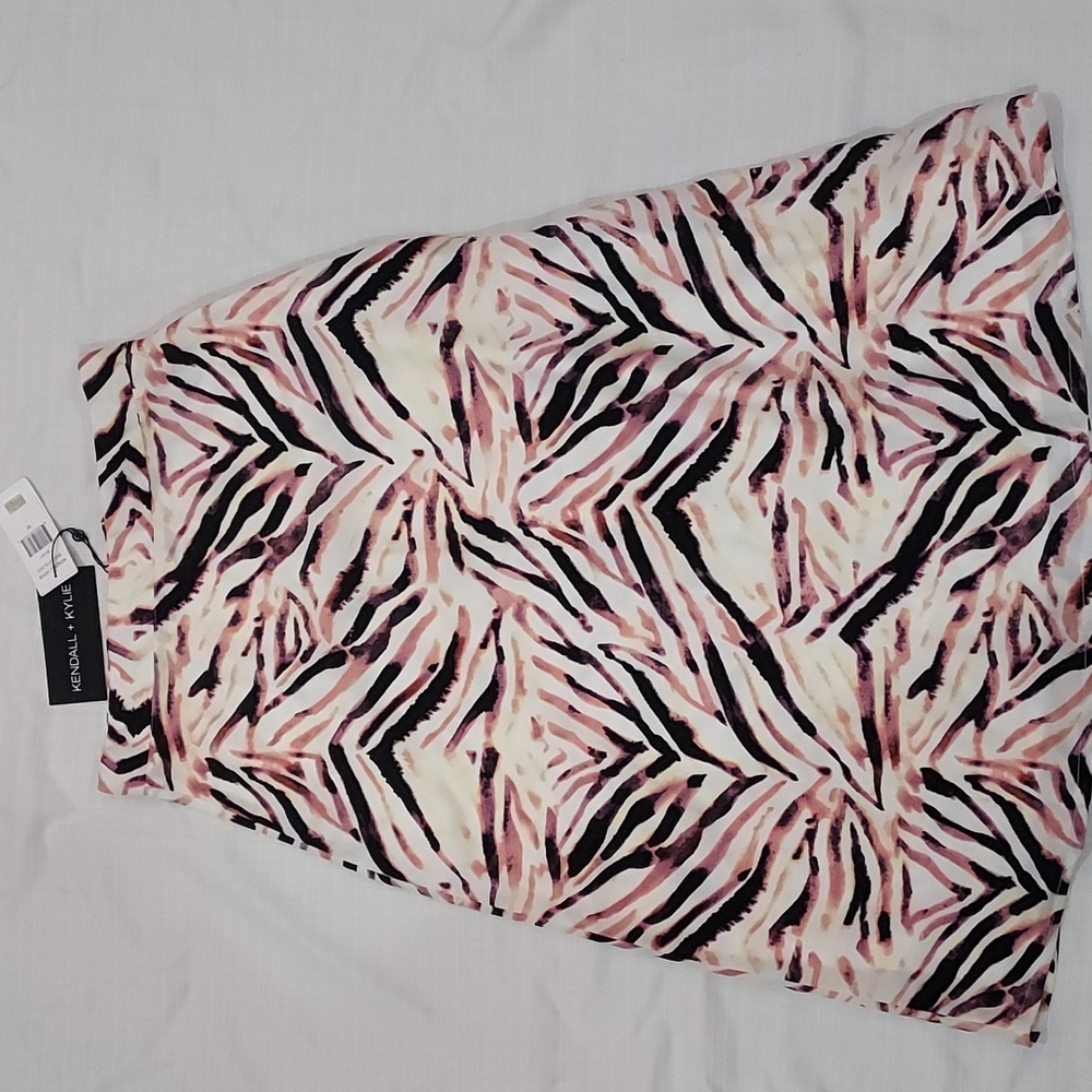 Kendall + Kylie Blush Midi Lined Skirt